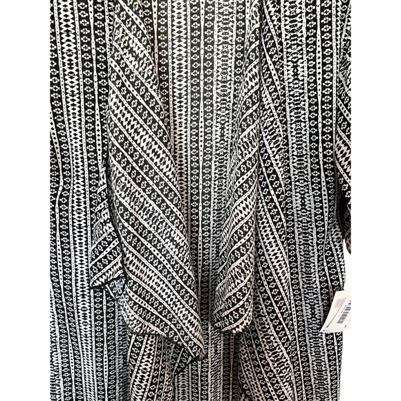 Lularoe Monroe Folded Lapel Duster Sleeves Long Vest Fringe Size Small NWT - Picture 2 of 9